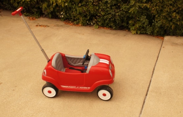 radio flyer steer and stroll coupe